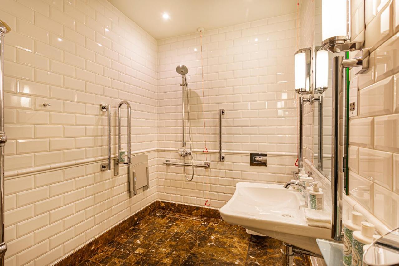 The Talbot, Malton, North Yorkshire 게스트하우스 외부 사진